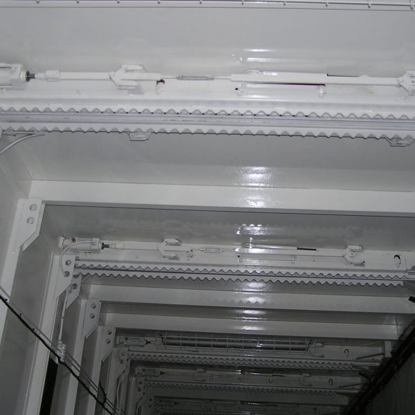 pneumatische Deckenverriegelung für hängende Bauteile2